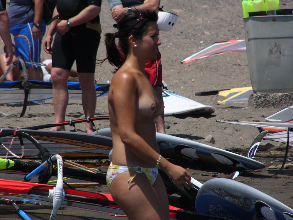 Kit picture ruined by passer by