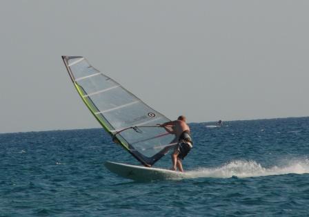 Nigel aka Fantapants ducks at Pras